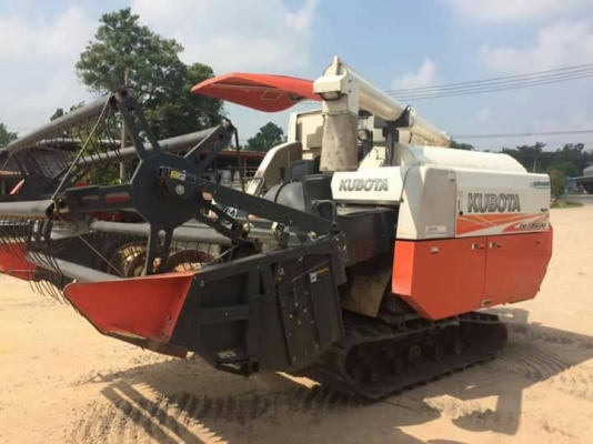 ขายรถเกี่ยวข้าว KUBOTA DC95GM พลัส ปี56 ใช้งาน800ชั่วโมง ราคา750,000 สนใจโทร 090-8588220คุณนะ 093-3258446คุณบิว หรือเข้าดูสินค้าอื่นๆได้ที่ www.narong2truck.com หรือ www.truck.in.th/498 หรือเพจFacebook ณรงค์ ซื้อขายรถมือสอง (เว็บไซต์ส่วนตัว) หรือFacebook