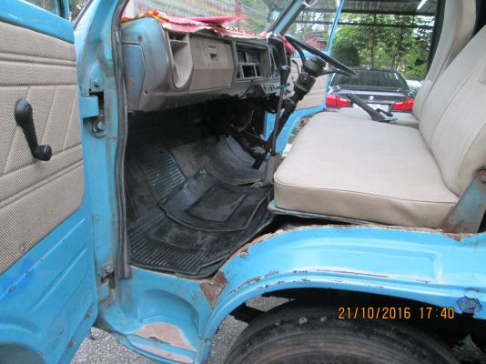 ขายรถ 6 ล้อ KS -21 สภาพดีมาก รถผมเอง เตรื่อง 4BE1-110แรง ขายรถ 6 ล้อ KS -21 สภาพดีมาก รถผมเอง เตรื่อง 4BE1-110แรง