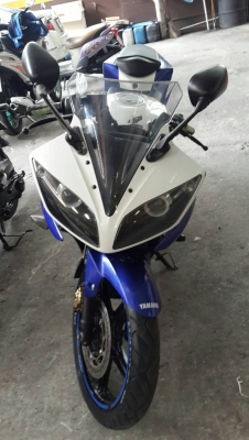 ขาย 42,000 บาท Yamaha R 15 ปี 57 ปลายปี รถวิ่งไปสามหมื่นกว่าโล เครื่องดีเดิมๆ ภายนอกมีรอยล้มด้านซ้ายหน่อยหนึ่ง ภาษีเต็มเล่มพร้อมชุดโอน