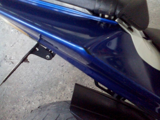 ขาย 42,000 บาท Yamaha R 15 ปี 57 ปลายปี รถวิ่งไปสามหมื่นกว่าโล เครื่องดีเดิมๆ ภายนอกมีรอยล้มด้านซ้ายหน่อยหนึ่ง ภาษีเต็มเล่มพร้อมชุดโอน