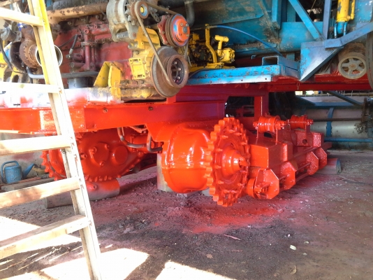 สำหรับท่านที่รอ เรายังทำรถเกี่ยวอยู่เหมือนเดิมครับ สนใจทักมาได้ ไทเส็งยนต์มดตะนอย ตัวเดิน PC200 เครื่องอิซูซู torbo ประมาณ  215  แรง ปั้ม DYkin 22  แขนปรับระดับ อุ้ม 2.2 ตัน  เลดทั้งคัน