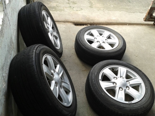 ล้ออีสุ ขอบ16นิ้ว6รู พร้อมยาง ชุดนี้ ราคา 5700 บาท ล้ออีสุ ขอบ16นิ้ว6รู พร้อมยาง ชุดนี้ ราคา 5700 บาท