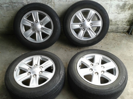ล้ออีสุ ขอบ16นิ้ว6รู พร้อมยาง ชุดนี้ ราคา 5700 บาท