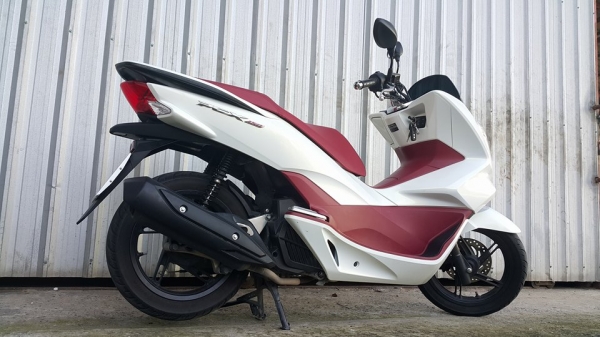 New PCX 2015 รถบ้านแท้ เจ้าของมือเดียว ไม่ล้มชนแปะ ราคาต่อรองได้