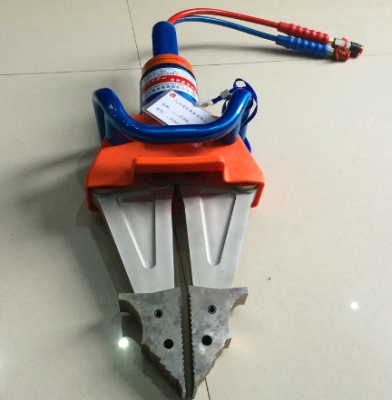 เครื่องมืองัดซากรถอุบัติเหตุ