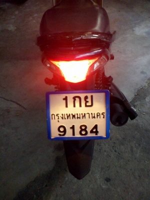 Spark 115 i ปี 56 สตาร์ทมือ เครื่องดีเดิมๆ สภาพภายนอกดี มีรอยขีดข่วนนิดหน่อยที่บังลมตรงสติ๊กเกอร์ เล่มพร้อมโอน