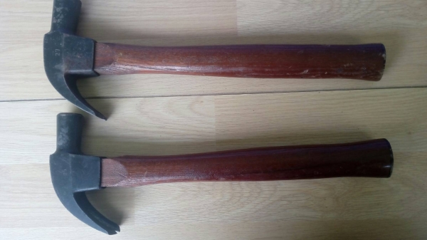 ขายค้อนเหรียญทองงานใหม่เก่าเก็บขนาด27mm. Made in W-Germany.ใหม่เก่าเก็บ