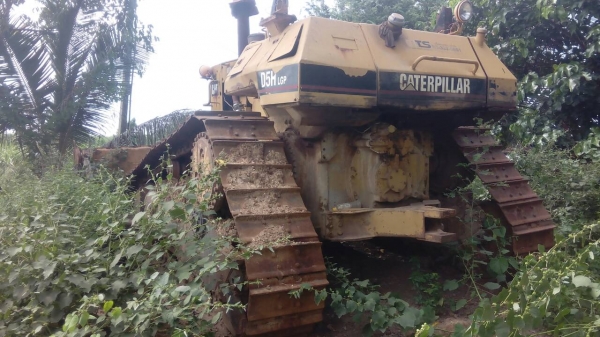 แทรคเตอร์ CAT.D5H สภาพพร้อมใช้งาน เอกสารซื้อขาย สนใจ 0835601591 หรือ 0903494058