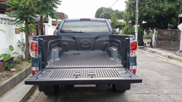 ขาย MAZDA BT-50 HI-RACER FREESTYLE CAB ตัวสูงโรงงาน ปี 2014 เครื่อง ดีเซล 2.2 Pro 6 เกียร์