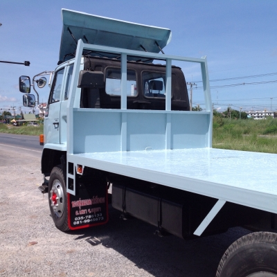 ขายรถบรรทุก10ล้อเพลาเดียวยาว6.20 เครื่อง195โทร 0819945673