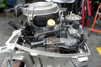 ขาย เครื่องเรือ HONDA 9.9 แรง 4 จังหวะ หาง 21 เครื่องทำงานปกติ สภาพสวย ราคา 22,000 ขาย เครื่องเรือ HONDA 9.9 แรง 4 จังหวะ หาง 21 เครื่องทำงานปกติ สภาพสวย ราคา 22,000