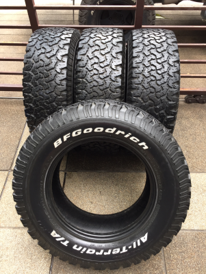 ยาง All BF Goodrich 285 65 18 ปลายปี12 ดอกเยอะ ไม่มีปะ ราคาชุดไม่แพง