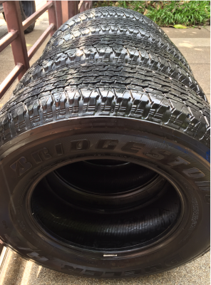 ยาง Bridgestone 245 70 16 ปี16 มีให้เลือก3ชุด ดอกเต็ม ไม่มีปะ ราคาไม่แพง