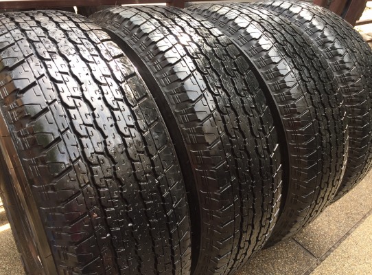 ยาง Bridgestone 245 70 16 ปี16 มีให้เลือก3ชุด ดอกเต็ม ไม่มีปะ ราคาไม่แพง