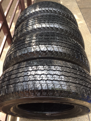 ยาง Bridgestone 245 70 16 ปี16 มีให้เลือก3ชุด ดอกเต็ม ไม่มีปะ ราคาไม่แพง