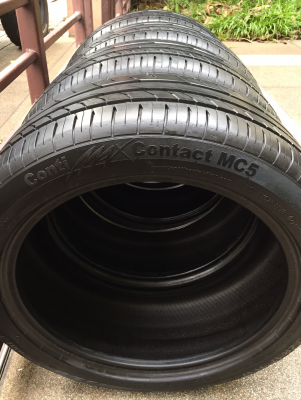 ยาง Continental 225 45 17 ปี15 ดอกเต็ม ไม่มีปะ ราคาไม่แพง ยาง Continental 225 45 17 ปี15 ดอกเต็ม ไม่มีปะ ราคาไม่แพง