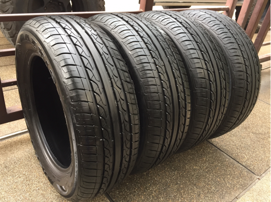 ยาง Maxxis 195 60 15 สิ้นปี15 ดอกเต็ม ไม่มีปะ ราคาไม่แพง