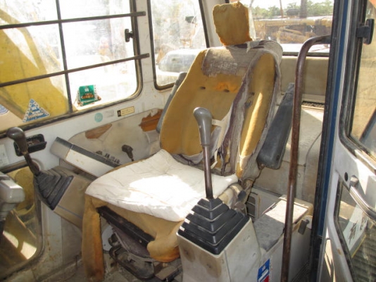 ขายรถขุดเก่าญี่ปุ่น kobelco sk120มาคทรี แทรกกว้าง60cm รถสวยจริง รถมาถึงเมืองไทยเร็วๆนี้ สนใจติดต่อสอบถาม 092-3309229 อีด