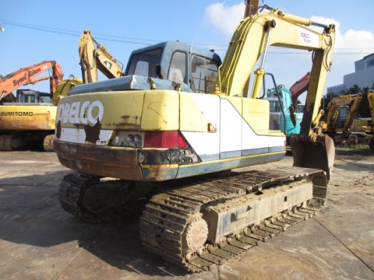 ขายรถขุดเก่าญี่ปุ่น kobelco sk120มาคทรี แทรกกว้าง60cm รถสวยจริง รถมาถึงเมืองไทยเร็วๆนี้ สนใจติดต่อสอบถาม 092-3309229 อีด