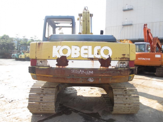ขายรถขุดเก่าญี่ปุ่น kobelco sk120มาคทรี แทรกกว้าง60cm รถสวยจริง รถมาถึงเมืองไทยเร็วๆนี้ สนใจติดต่อสอบถาม 092-3309229 อีด