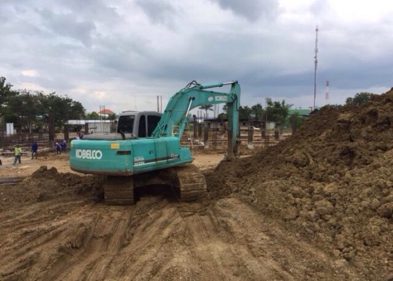 ขาย!! >>> Kobelco Sk200 Mark6 <<< เอกสารเล่มทะเบียน ไฟฟ้าครบ โซ่ดี ราคา 1,380,000 บาท