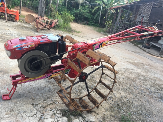 รถไถมือสอง ขายรถไถเดินตามสภาพสวยๆครับราคา38000บาท พร้อมใช้งานสวยๆจะชื้อแต่เครืยงก็ได้ครับราคา24000จะชื่อแต่โครงก็ได้ครับราคา14000บาทครับโทร081-365-5997 อำพร พาเจริญ ต. วังบัว อ. คลองขลุงจ.กำแพงเพชร