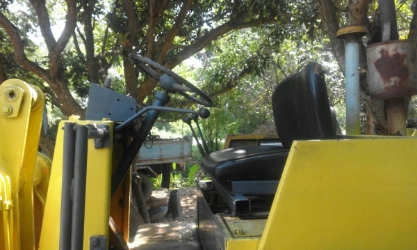 ขายรถตักล้อยาง KOMATSU 507 สภาพสวยใช้งานใด้เลย
