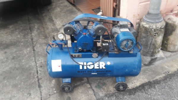 ปั้มลมไทเกอร์64ลิตร
