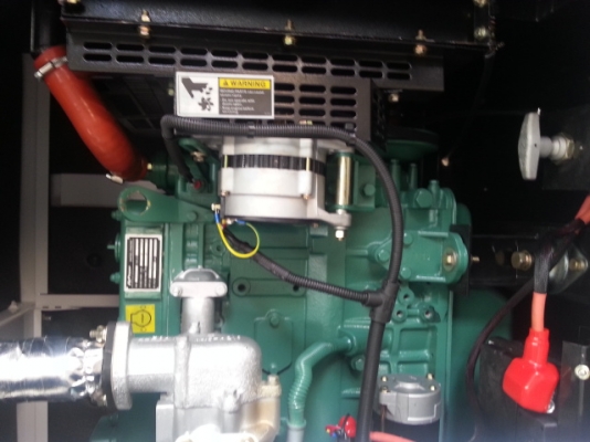 เครื่องปั่นไฟ 22KVA/22KW 1เฟส รับประกันสินค้า 1ปี มีสินค้าพร้อมส่ง เครื่องปั่นไฟ 22KVA/22KW 1เฟส รับประกันสินค้า 1ปี มีสินค้าพร้อมส่ง