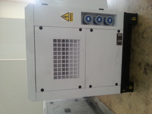 เครื่องปั่นไฟ 22KVA/22KW 1เฟส รับประกันสินค้า 1ปี มีสินค้าพร้อมส่ง เครื่องปั่นไฟ 22KVA/22KW 1เฟส รับประกันสินค้า 1ปี มีสินค้าพร้อมส่ง