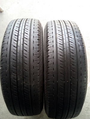215/70R15  BRIDGESTONE DURAVIS R611  มี 2 เส้น.  tel.081-427-3941