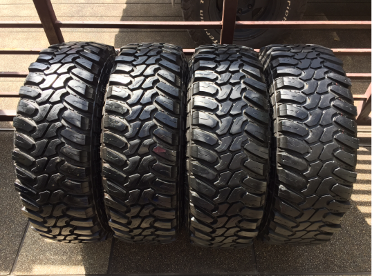 ยาง Mud Thunderer 31 10.5 R15 ปี12 ดอกเยอะ ไม่มีปะ ราคาไม่แพง