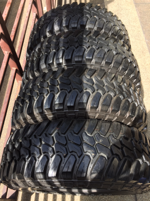 ยาง Mud Thunderer 31 10.5 R15 ปี12 ดอกเยอะ ไม่มีปะ ราคาไม่แพง