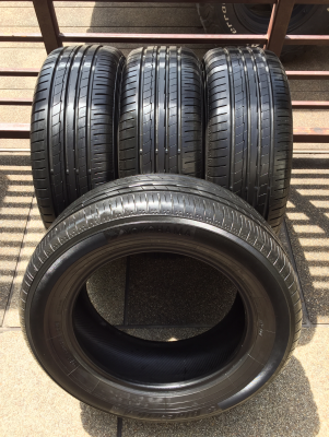 ยาง Yokohama 215 60 16 กลางปี15 ดอกเต็ม ไม่มีปะ ราคาไม่แพง