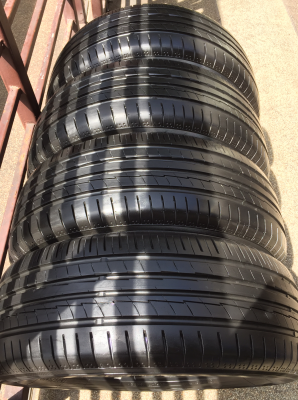 ยาง Yokohama 215 60 16 กลางปี15 ดอกเต็ม ไม่มีปะ ราคาไม่แพง