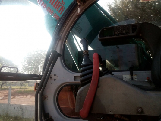 KOBELCO  SK 200 มาร์คฟาย ธรรมดา รถเต็มทั้ระบบ สภาพนางฟ้า เล่มทะเบียน เหลือ30งวด งวดละ 14,500บ. เจ้าของเอาเงินคืน 470,000บ.เปลื่ยนสัญญาผ่อนต่อได้ ใครหาอยู่ไม่ผิดหวัง สนใจติดต่อ 0835601591 หรือ 0903494058