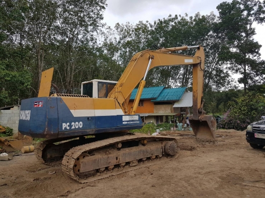 ขายรถแบคโฮ KOMATSU PC200-5 ระบบไฟเต็ม เอกสารเล่มทะเบียน ราคา 650000