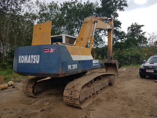ขายรถแบคโฮ KOMATSU PC200-5 ระบบไฟเต็ม เอกสารเล่มทะเบียน ราคา 650000