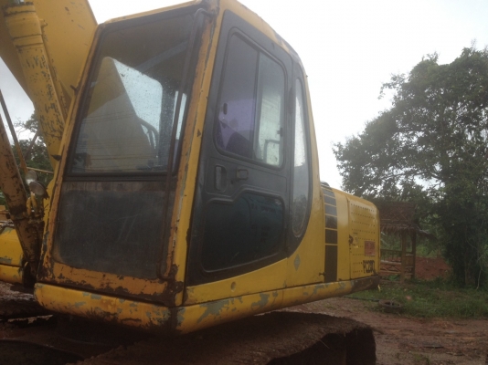 ขายรถแบคโฮ KOMATSU PC200-6 ระบบไฟเต็ม เอกสารเล่มทะเบียน ราคา 570000 ขายรถแบคโฮ KOMATSU PC200-6 ระบบไฟเต็ม เอกสารเล่มทะเบียน ราคา 570000