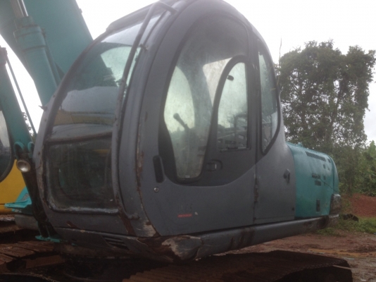 ขายรถแบคโฮ KOBELCO SK200-Vsuper เอกสารอินวอย ราคา 720000