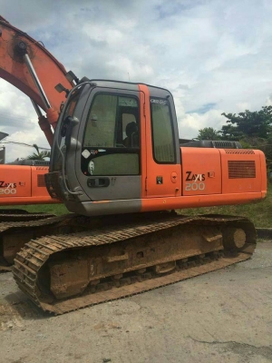 ขายรถแบคโฮ HITACHI ZX200-1 เอกสารเล่มทะเบียน ไมล์ 10400 ชม.ราคา 1200000