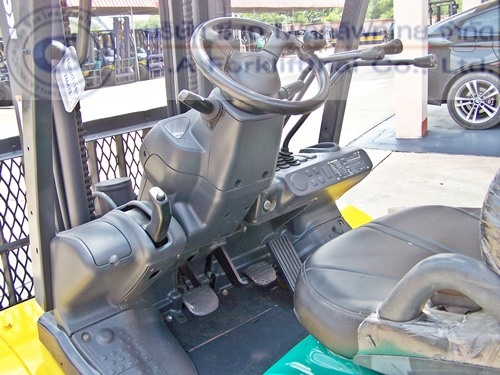 ขาย รถโฟล์คลิฟท์ KOMATSU รุ่น FD25HT-16