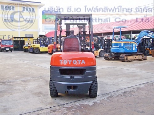 ขาย รถโฟล์คลิฟท์ TOYOTA รุ่น 6FG30