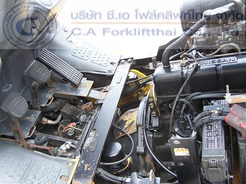 ขาย รถโฟล์คลิฟท์ KOMATSU รุ่น FG30HT-15 ขาย รถโฟล์คลิฟท์ KOMATSU รุ่น FG30HT-15