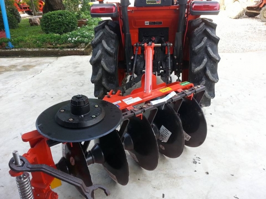 คูโบต้า L3008 4 WD ใบมีดช้าง ผานหลังใหม่ ทำงาน 238 ชั่วโมง สีเดิมๆโรงงาน 100 เปอร์เซ็น