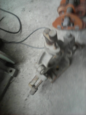 ขายสามขาเครื่องกลึง