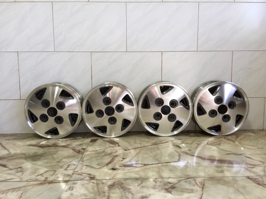 ขายล้อแม็กซ์ MIRA L70 ขอบ 12 นิ้ว 4 รู 110 กว้าง 4 นิ้วญี่ปุ่นแท้