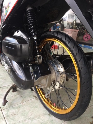 Click125i ลายสตีท คอมบายเบรครถปี55 รถสวยเครื่องดีเครื่องเดิมๆ แต่งสวยภายนอกอย่างเดียว