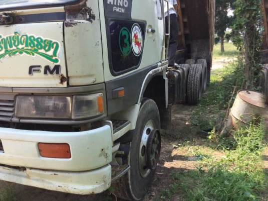 ขาย 1,190,000Hino FM3 M 1 ดั้มพ์ แม่ - ลูก อู่เสรีชัย ลูกสามคานยัด ปหัวเดิมๆ เครื่อง M 10 C เกียร์อีตัล คัสซีสวย กระบะตัวไม่ค่อยสวย ลูกคัสซี สวยสภาพใช้งานได้เลย.  รถอยู่ จ.อุทัยธานี  090-772-3710 090-772-3708