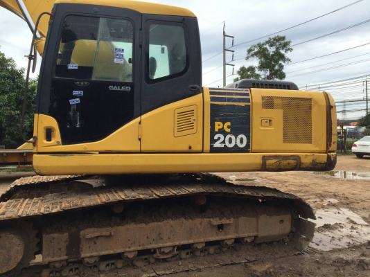 ขายรถแบคโฮ KOMATSU PC200-7 ไมล์ 13783 ชม.ปี 2006 ราคา 1400000